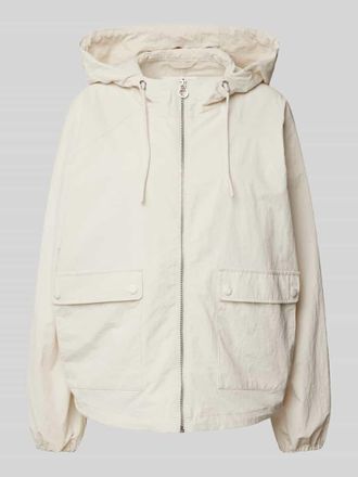 s.Oliver Red Label Loose Fit Jacke mit Kapuze und Tunnelzug in Offwhite, Gr&ouml;&szlig;e XL