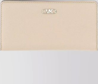 Michael Kors leather wallet logo detail