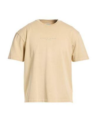 Guess TOPWEAR - T-shirts on YOOX.COM