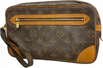 Louis Vuitton Brown Clutch Bag (Pre-Owned)