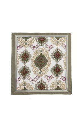 Lyss&eacute; Silk Scarf