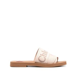 Chlo&eacute; Sliders, female, Beige, Size: 6 US Embroidered Logo Block Heel Sandals