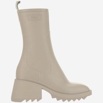 Chlo&eacute; Beige Round-toe Boots