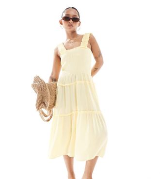 Vero Moda Petite shirrted cami midi dress in pale banana-Yellow