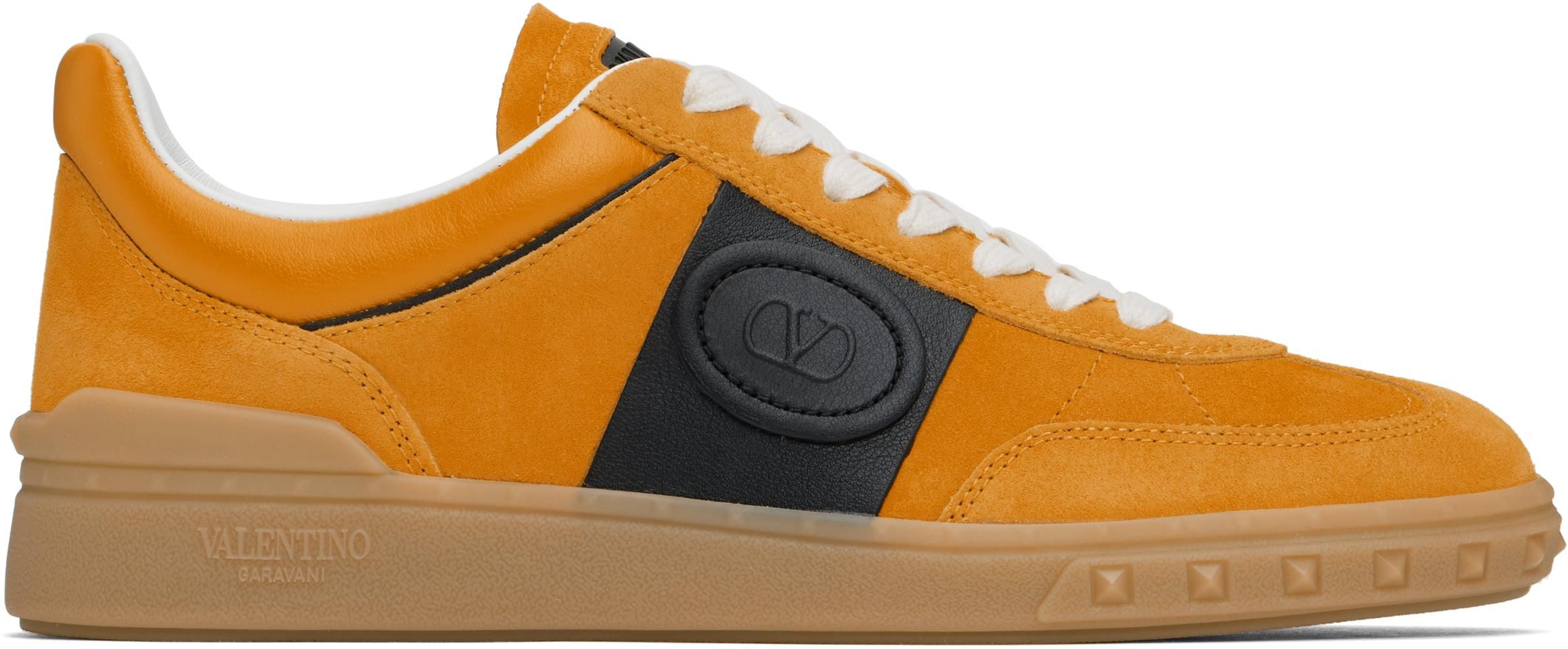 Valentino Garavani fashion − Browse 27000+ best sellers