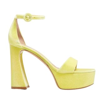 Gianvito Rossi Dames, Schoenen, Geel, Maat: 40 EU Velours
