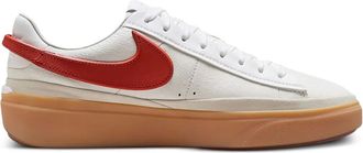 Nike Sneakers Blazer Phantom Low White Dragon Red Gum - Bianco