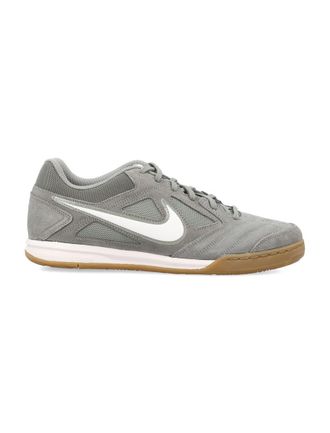 Nike Gato