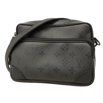 Louis Vuitton Black Shoulder Bag (Pre-Owned)