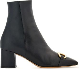 Ferragamo Marilena 60 leren enkellaarsjes - Dames - Laarzen met Hak - Zwart - 40 EU - Leer - Schoenen