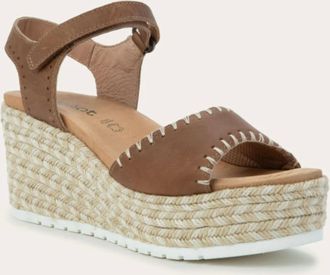Naot Womens Blanes Wedge Sandal In Latte Brown Leather