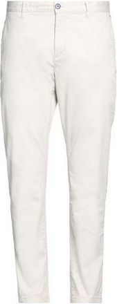 Fred Mello PARTES DE ABAJO - Pantalones en YOOX.COM