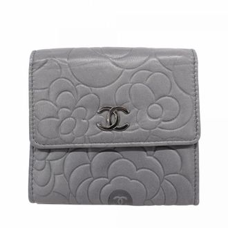 Chanel Gray Leather Wallet (Tri-Fold) (Pre-Owned)