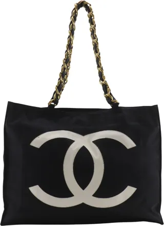 Chanel Black Nylon Tote Bag (Pre-Owned)