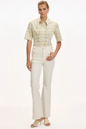 Exquise Avelaine High Waist Pocket Flared Leg Jeans in White at Nordstrom, Size X-Large