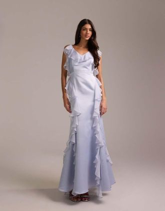 Asos Vestito lungo da damigella accollato in raso blu con volant in chiffon