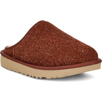UGG Classic Slipper in Red Jasper at Nordstrom Rack, Size 9 M