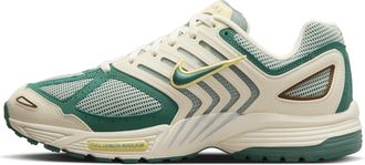 Nike Mens Air Pegasus 2005 Shoes in White | FZ2590-100