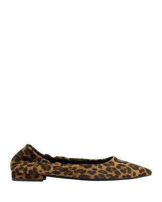 Margaux Eyewear The Roma Ballet Flat in Leopard Suede at Nordstrom, Size 37.5