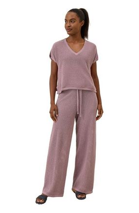 Pact Beachside Linen V-Neck Top Made with Organic Cotton in Lavender Haze at Nordstrom, Size X-Large