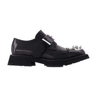 Alexander McQueen Slipper mit Stollen in schwarzem Leder