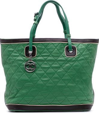 Chanel Pre-owned Womens Quilted Tote With Charm - Dark Green Leather - One Size