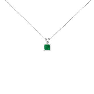 House of Brilliance 14K White Gold 5x5 MM Square Shaped Green Emerald Solitaire Pendant Necklace