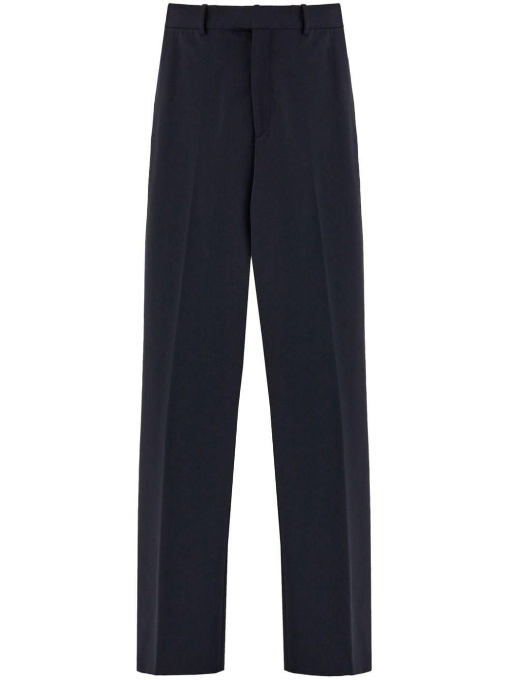 Ferragamo Cargo Pants − Sale: up to −75% | Stylight