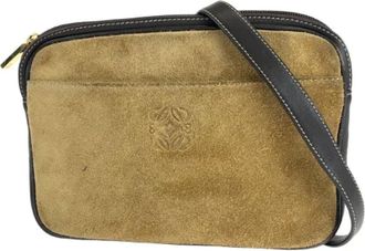 Loewe Pre-owned Cross Body Bags, female, Beige, Size: ONE SIZE Pre-owned Leather shoulder-bags