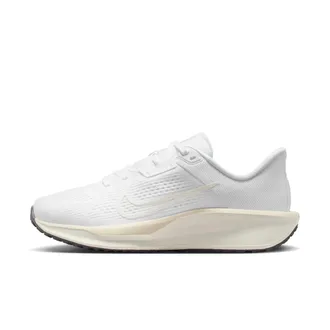 Nike Womens Quest 6 Road Running Shoes in White | FD6034-112