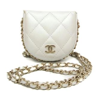 Chanel Pre-owned Mini Bags, female, White, Size: ONE SIZE Pre-owned Pearl Wallet