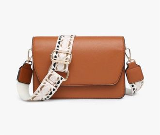 Jen & Co. Womens Noah Vegan Guitar Strap Crossbody Bag In Brown