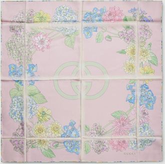 Gucci Printed Silk Twill Carr&eacute;, Pink
