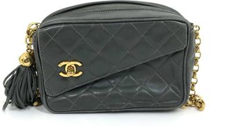 Chanel Leather Shoulder Bag (Pre-Owned)