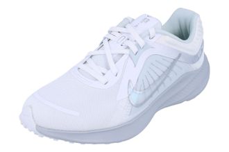 Nike Womens Quest 5 Running Trainers - White - Size UK 7