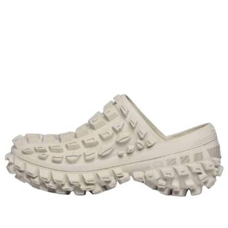 Balenciaga Defender Clog Beige 735252-W3CV2-9700
