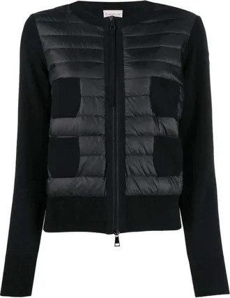 Moncler Zwarte Gewatteerde Vest met Logopatch - Dames - Gewatteerde jassen - Zwart - L - Nylon - Jassen