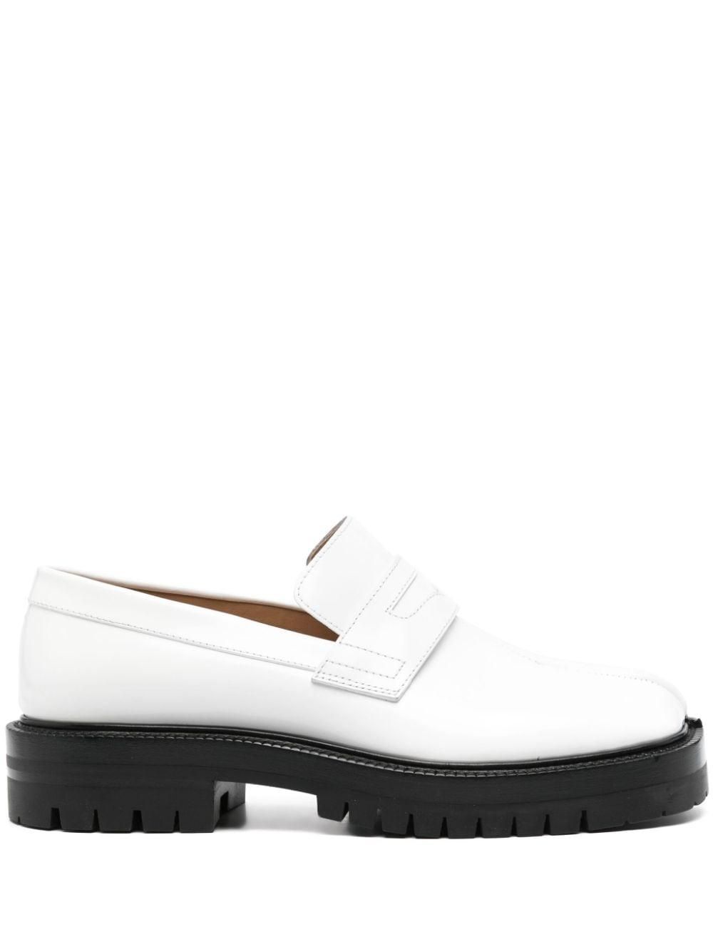 Maison Margiela Slip-On Shoes − Sale: up to −67% | Stylight Maison Margiela Slip-On Shoes − Sale: up to −67% | Stylight