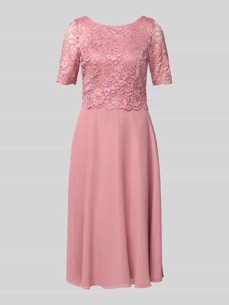 Vera Mont Knielanges Cocktailkleid mit Spitze und Rundhalsausschnitt in Kirsche, Gr&ouml;&szlig;e 36