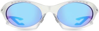 Oakley OO9437 PLANTARIS 943713 Mens Sunglasses Silver Size 63