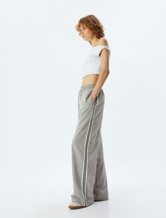 Koton BROEKEN Normale taille Parachute Broek