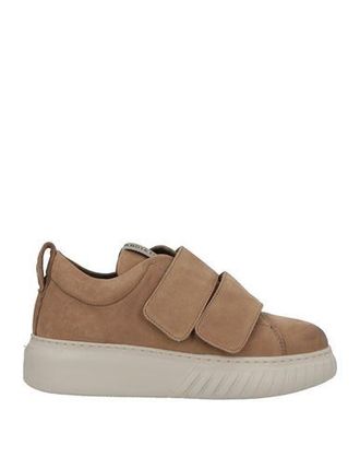 And&igrave;a Fora FOOTWEAR - Trainers sur YOOX.COM