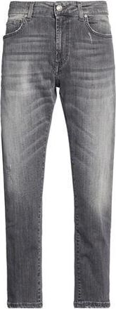 Out / Fit BOTTOMWEAR - Pantaloni jeans su YOOX.COM