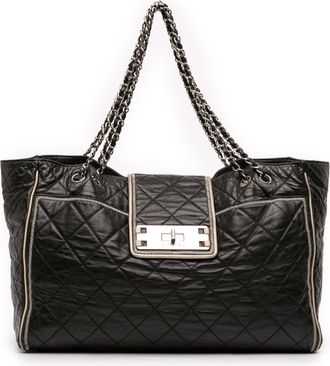 Chanel Tweedekans Grote Heruitgave Gequilt Lamsleer East West Tote