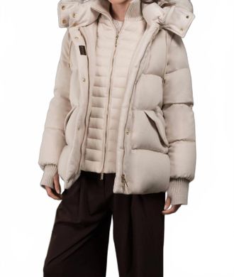 Moorer Hooded Down Jacket In Cream