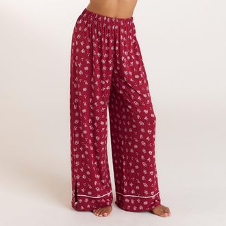 Lounge Christmas Cottage pyjamabroek van modal - Rode print - XXL