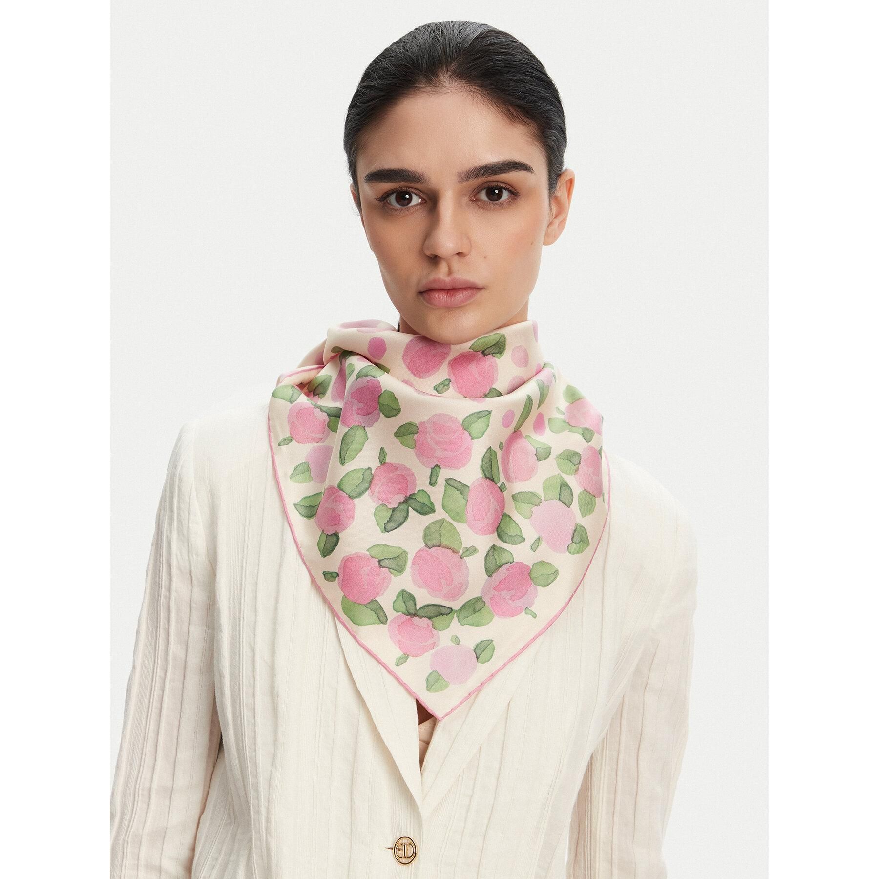 Sciarpe Furla SALDI: Acquista fino al −25% Stylight