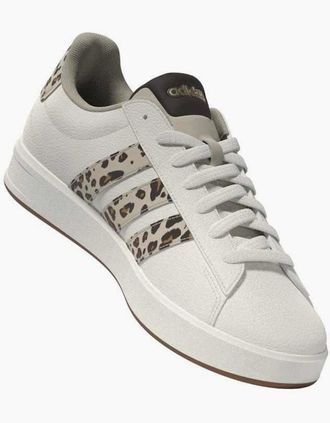 adidas Womens Adidas Grand Court 3.0 Womens Cream/Leopard Trainers - Size: UK 7 / eu 40.5 / us 8.5