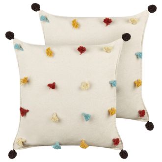Beliani Lote De 2 Cojines Decorativos Fabricados En Algod&oacute;n Con Borlas De Colores Beige Claro 45 X 45 Cm Fussel