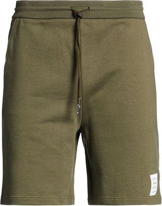 Thom Browne BOTTOMWEAR - Shorts e bermuda su YOOX.COM